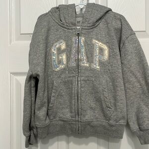 GAP kids/gray sweatshirt/size S (6-7)